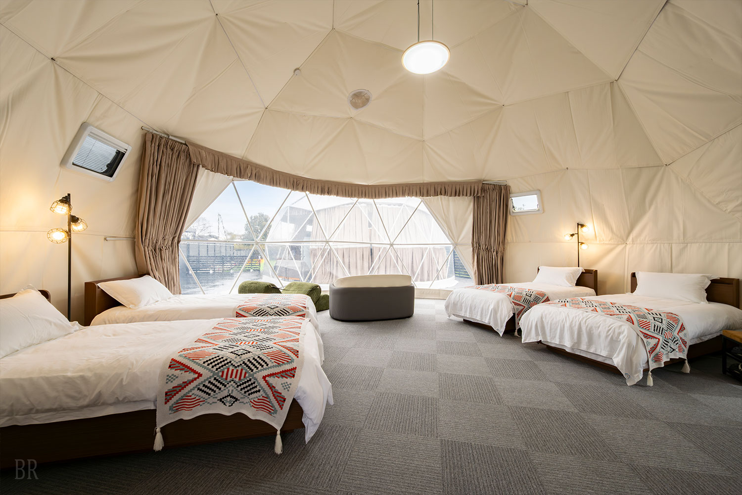 Galaxy Glamping Dog Premium ベッドルーム