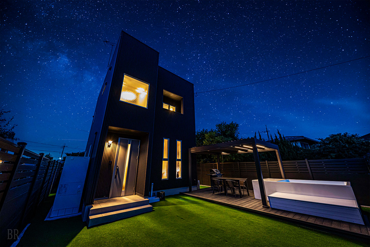 Galaxy Pool Resort 外観